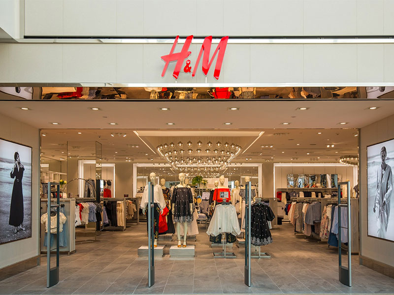 H&M to sell second-hand clothes at London store