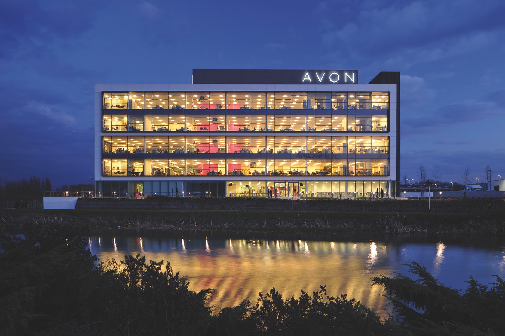 Avon Cosmetics | The Brand Hopper