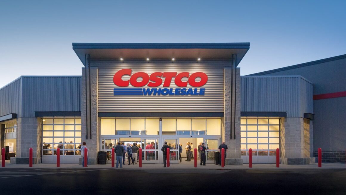 Brand | Costco – The Retail Champ With A Cult Following