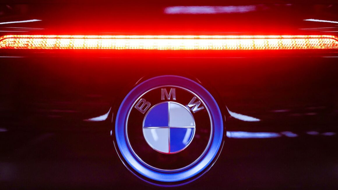 Brand | BMW – Roads May End, Not The Pleasure Of Driving This Obsession