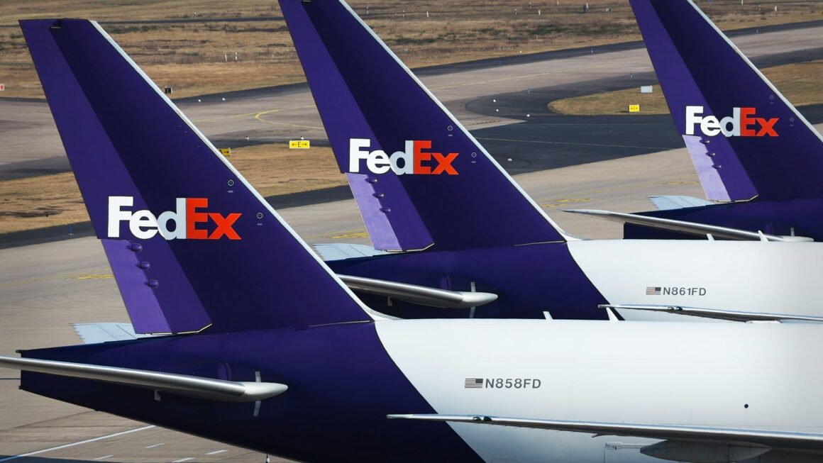 Case Study | How FedEx Pioneered Internet Business in the Global Logistics Industry