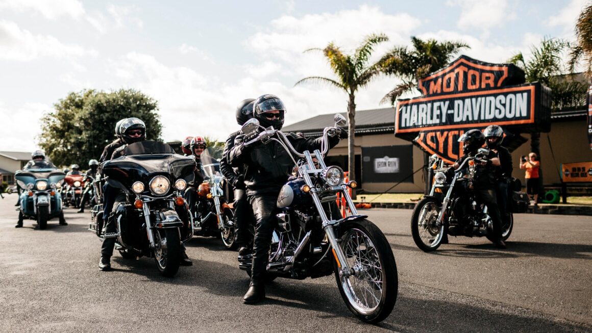 Brand | Harley Davidson – The Success Factor Behind Darling On Wheels
