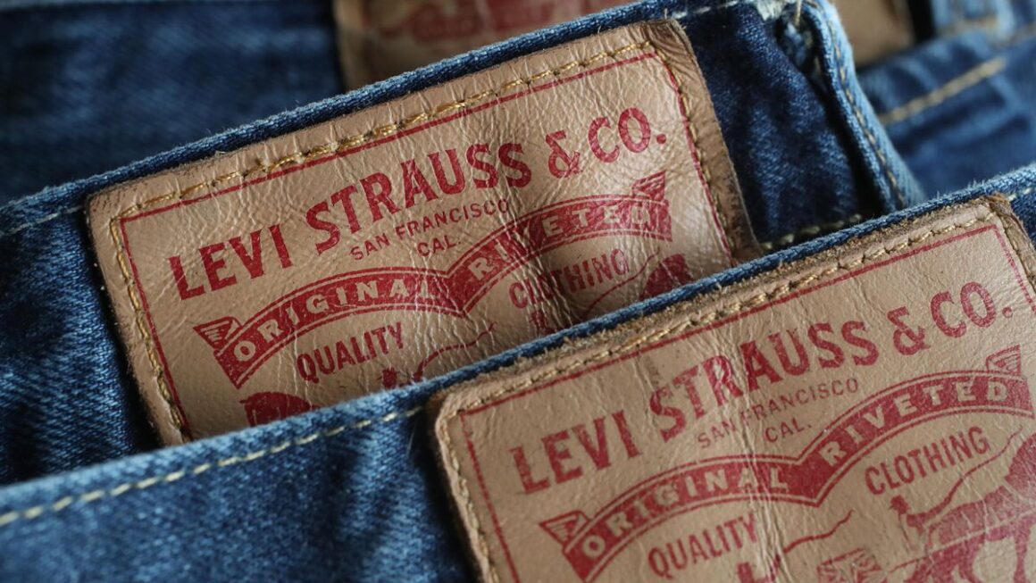 Case Study | Levi’s – Aiming at the Echo Boomers