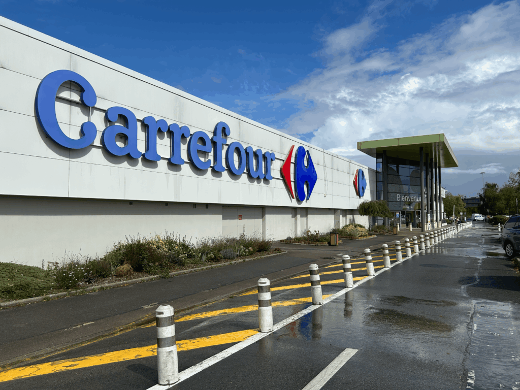 Carrefour Hypermarket