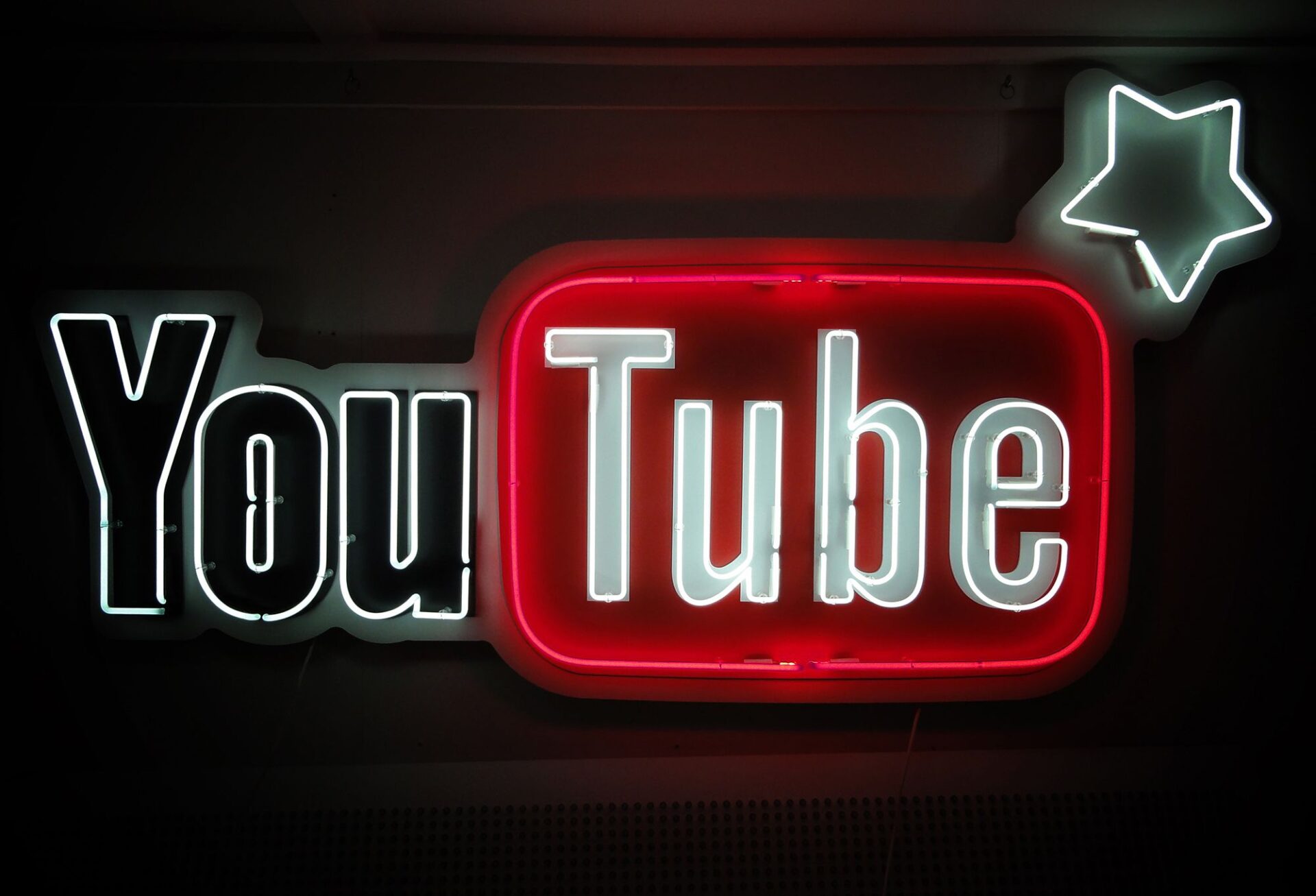 How YouTube Makes Money – Revenue Streams of YouTube