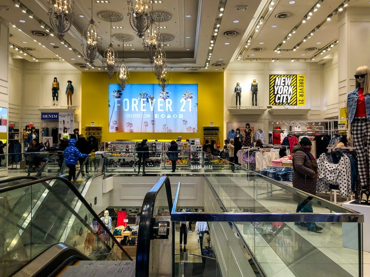 Forever 21 fashion chain closing all Canadian stores in global