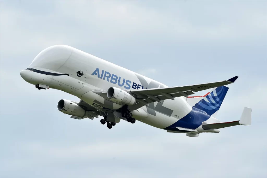 Airbus | Boeing Competitors
