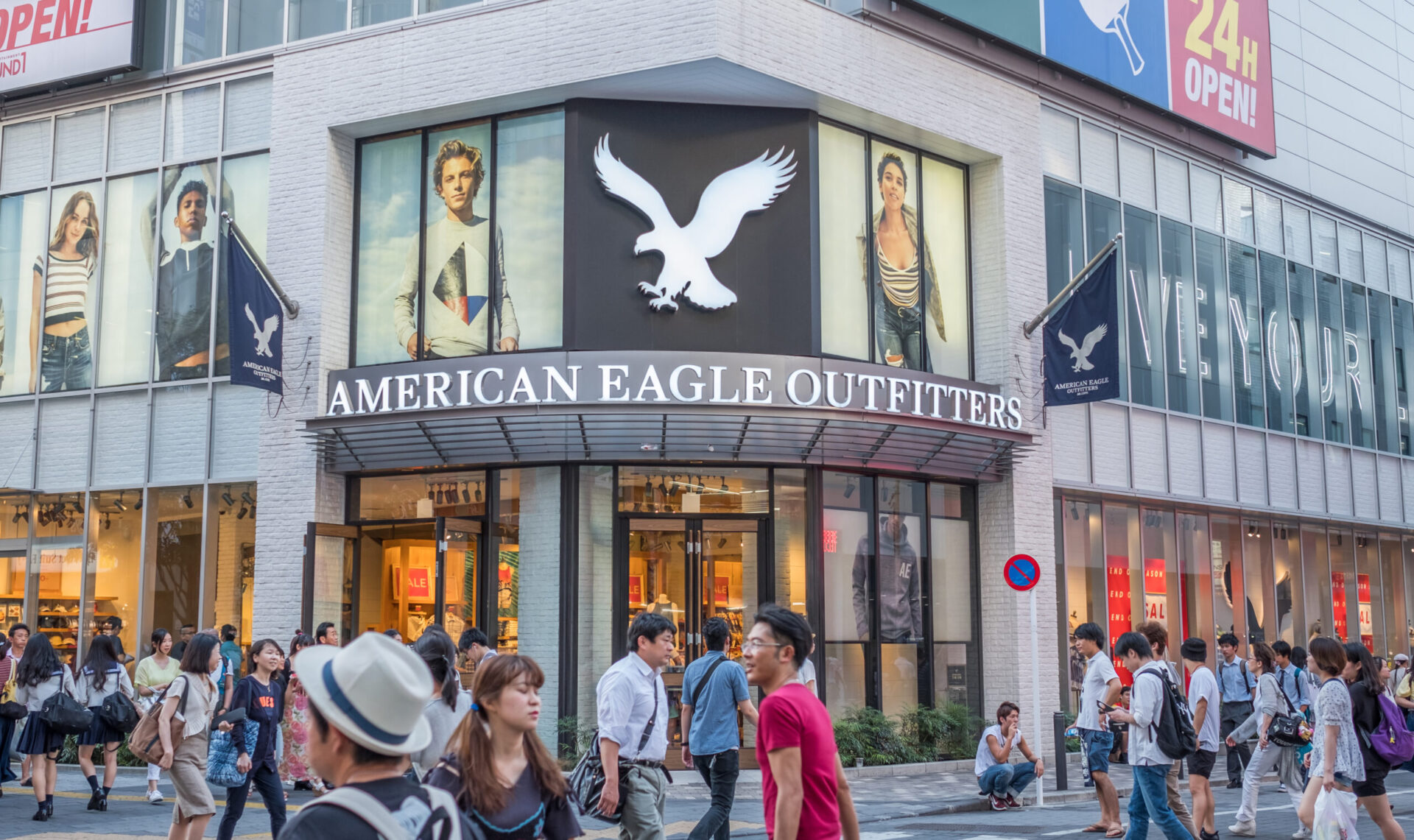 Mobile-First Drives Digital Strategy At American Eagle Outfitters
