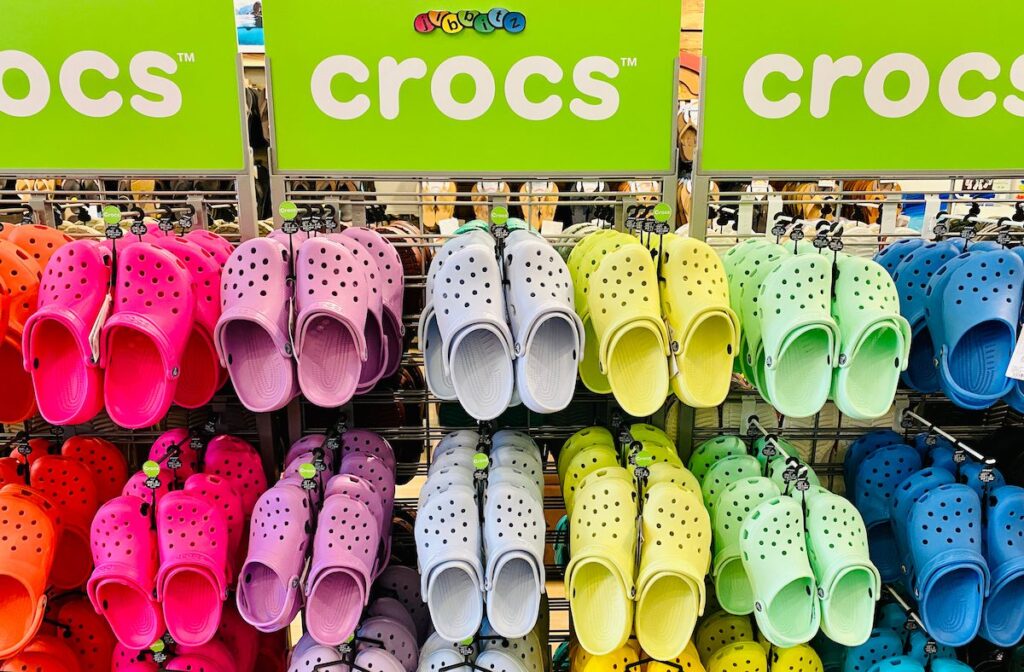 Crocs Iconic Design