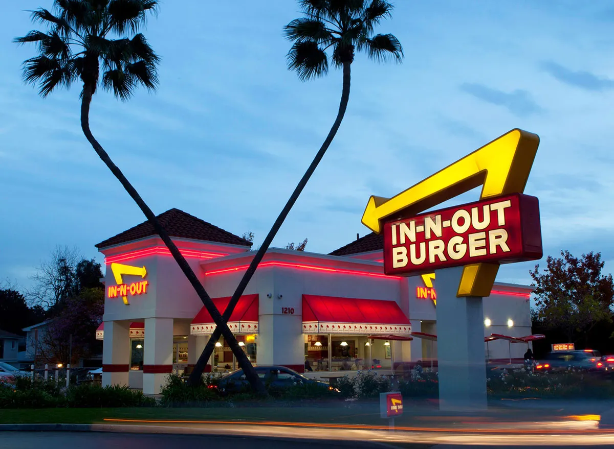 In-N-Out Burger Marketing Strategies | The Brand Hopper