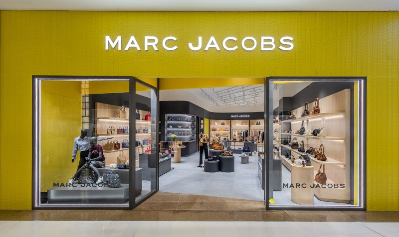 Marc Jacobs Marketing Strategy: Inside a Luxury Playbook