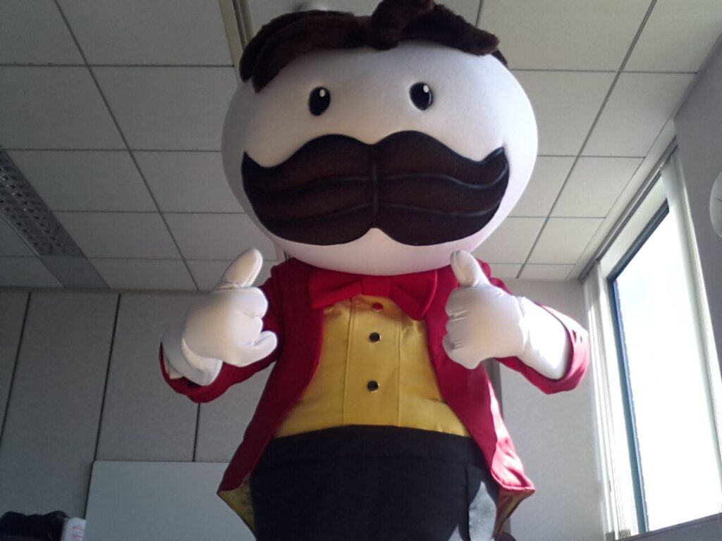 Mr Pringle - The Official Mascot of Pringles