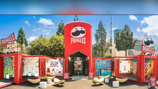 interactive kiosks by Pringles