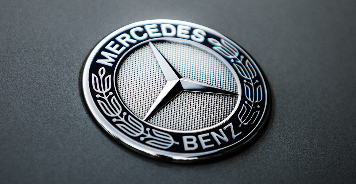 Success Story and Success Factors of Mercedes-Benz