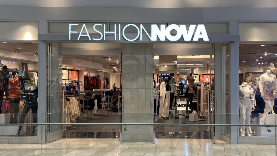 Marketing Strategies and Marketing Mix of Fashion Nova