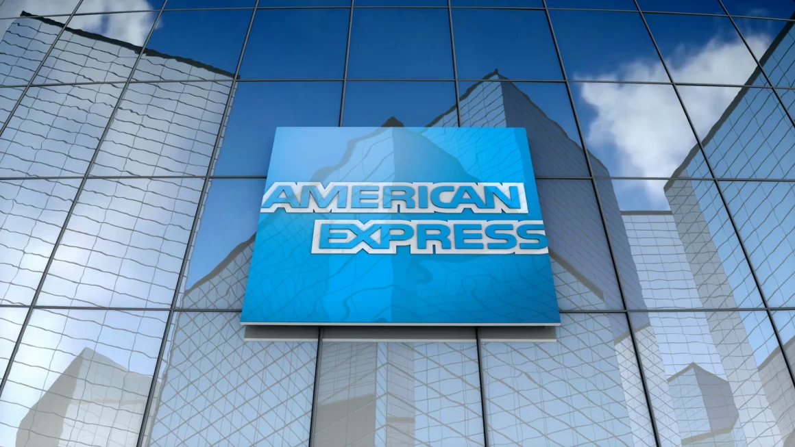 Marketing Strategy and Marketing Mix of American Express