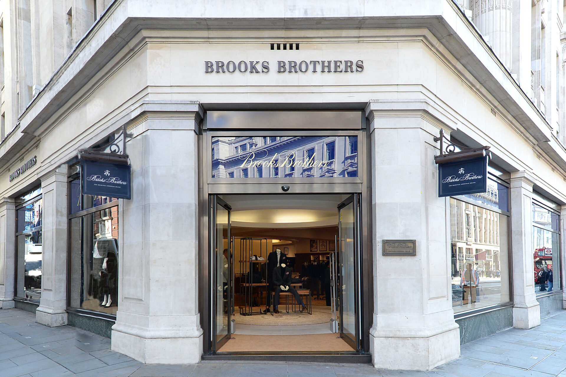 Exploring Marketing Strategies of Brooks Brothers - The Brand Hopper