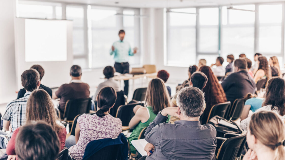 How Accounting Conferences Can Shape Industry Trends and Branding Strategies