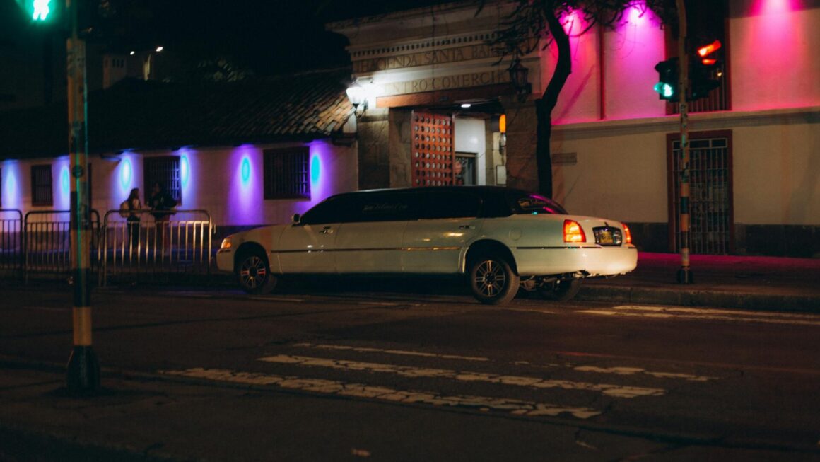 Why Reliable Car Services Are Crucial for Business Travelers