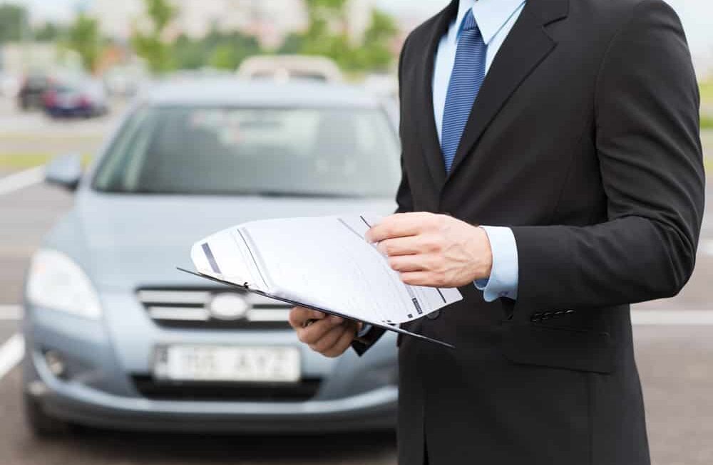 Why You Should Speak to a Car Accident Lawyer Before Settling with Insurance