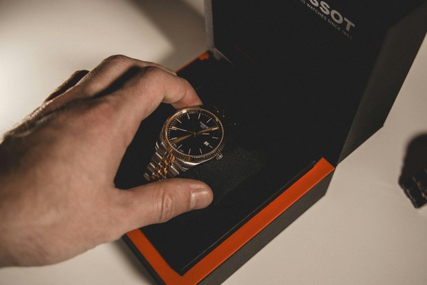 tissot watch along with the box