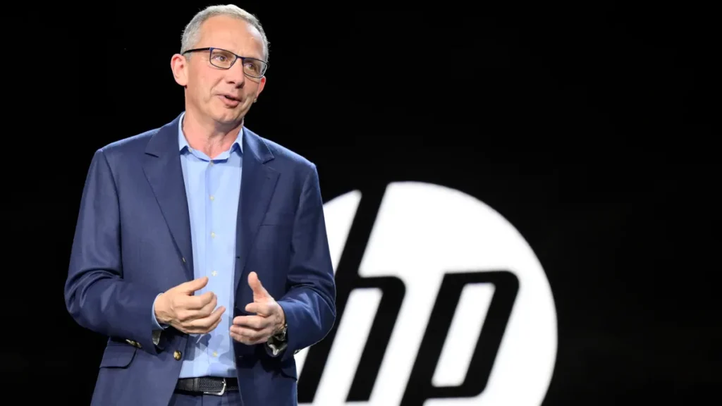 Former CEO of HP,  Enrique Lores 