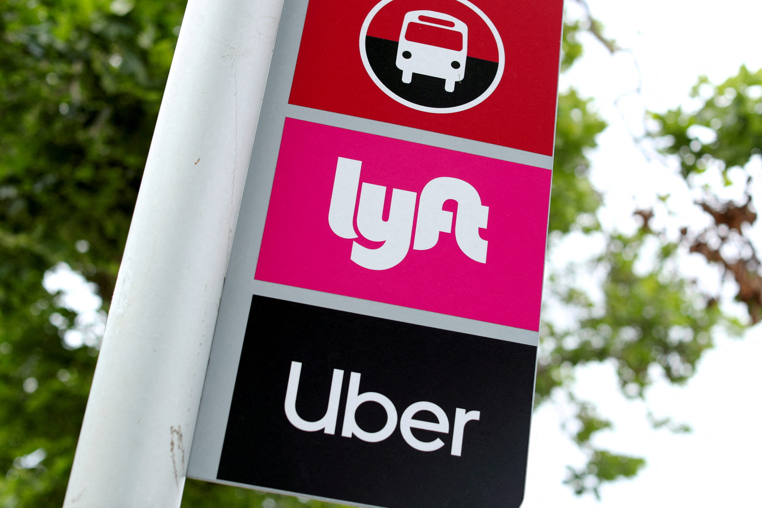 Uber vs Lyft