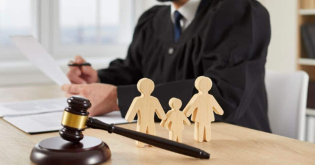divorce lawyers