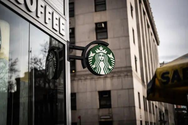 who owns starbucks